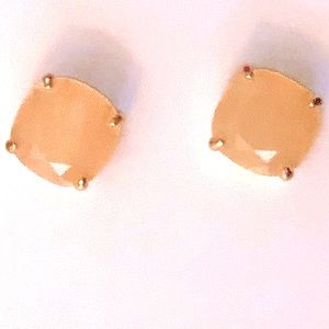 🆕 Kate Spade Large Square Stud Earrings in light pink